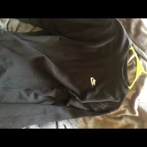 nike black crew neck
